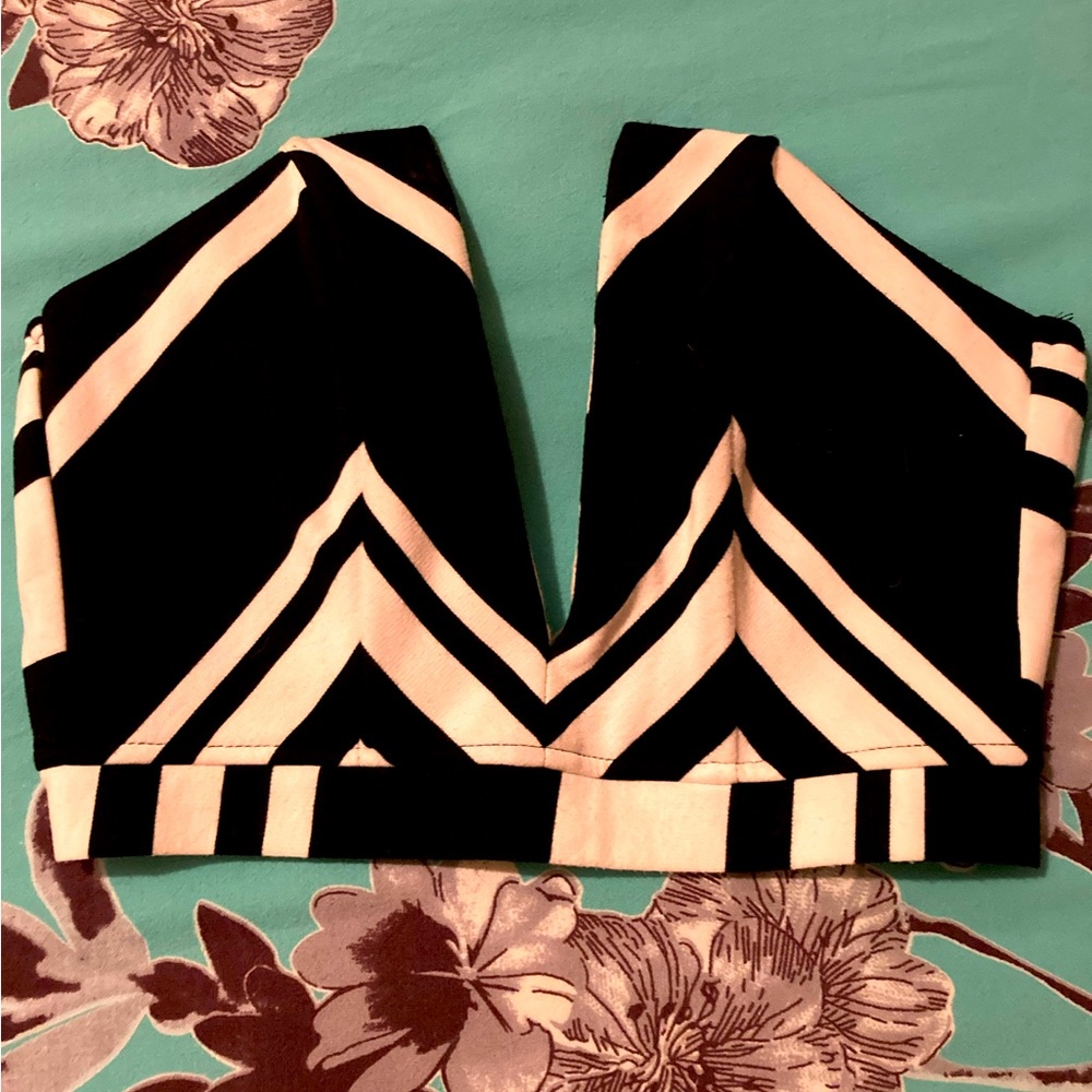 Vintage Strapless Crop Halter, Black & White Pattern, Zip Back Closure, W Small